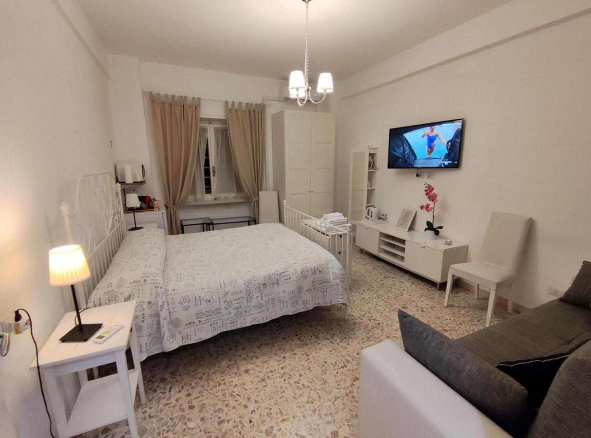 Sergio Tourist Rental Close Tiburtina Station Roma Ngoại thất bức ảnh