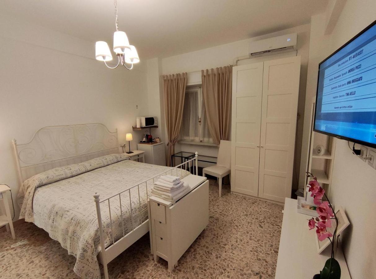 Sergio Tourist Rental Close Tiburtina Station Roma Ngoại thất bức ảnh